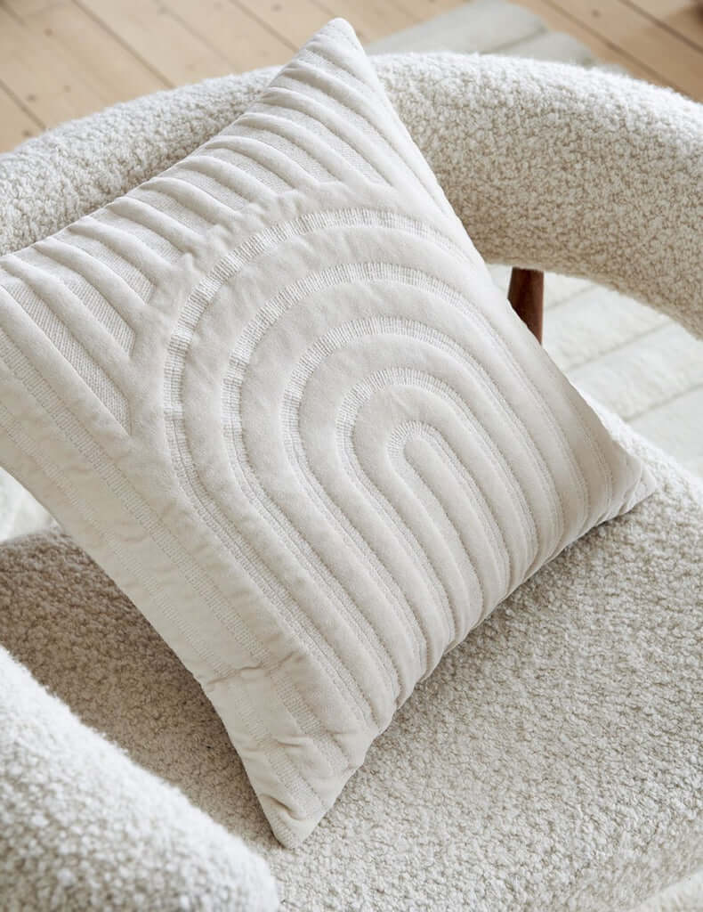 Tyynyliina Arch Birch