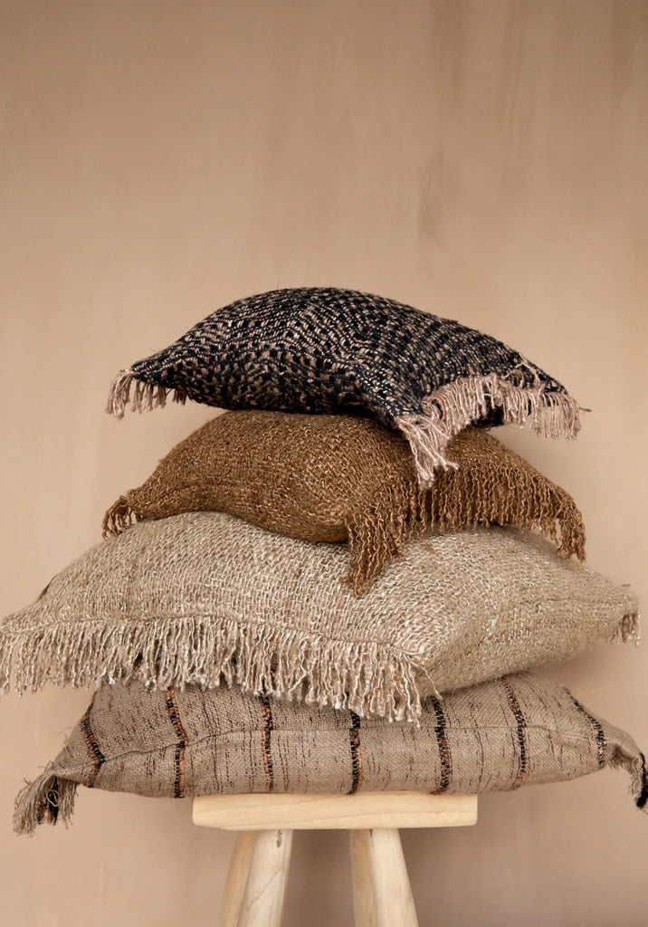 Koristetyynynpäällinen Oh My Gee, beige/musta 60x60 Bazar Bizar
