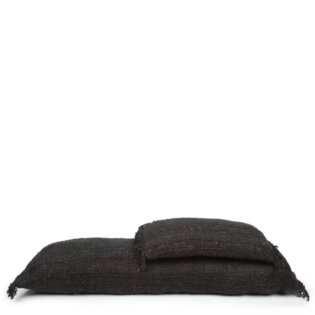 Koristetyynynpäällinen Oh My Gee, musta 30x50 Bazar Bizar