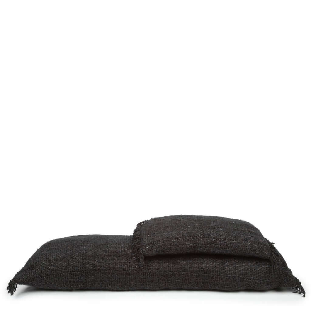 Koristetyynynpäällinen Oh My Gee, musta 30x50 Bazar Bizar