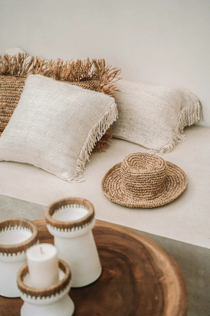 Koristetyynynpäällinen Oh My Gee, luonnonvalkoinen 40x40 Bazar Bizar
