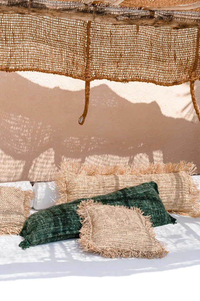 Koristetyynynpäällinen Oh My Gee, tummanvihreä 35x100 Bazar Bizar