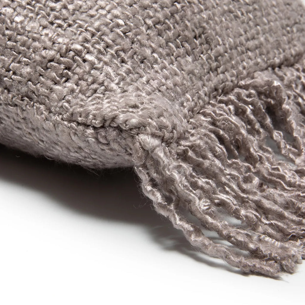 Koristetyynynpäällinen Oh My Gee, helmenharmaa 35x100 Bazar Bizar