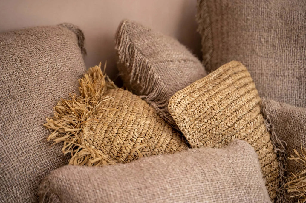 Koristetyynynpäällinen Oh My Gee, helmenharmaa 40x40 Bazar Bizar