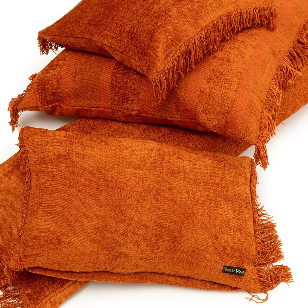 Koristetyynynpäällinen Oh My Gee, ruoste/sametti 35x100 Bazar Bizar