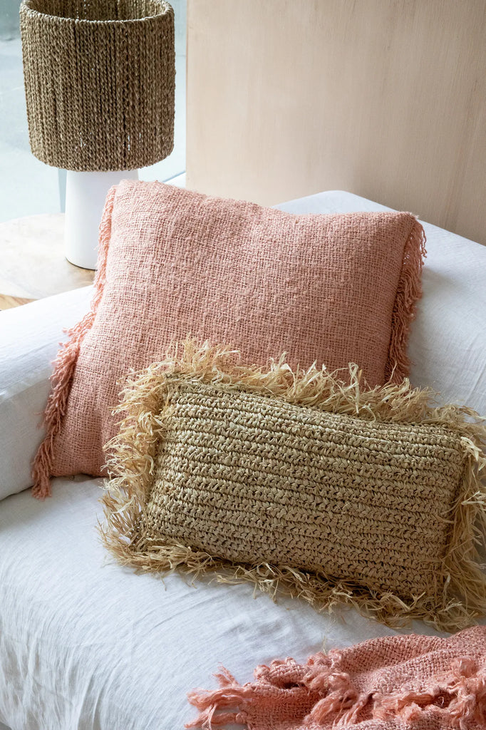 Koristetyynynpäällinen Oh My Gee, lohenpunainen 60x60 Bazar Bizar