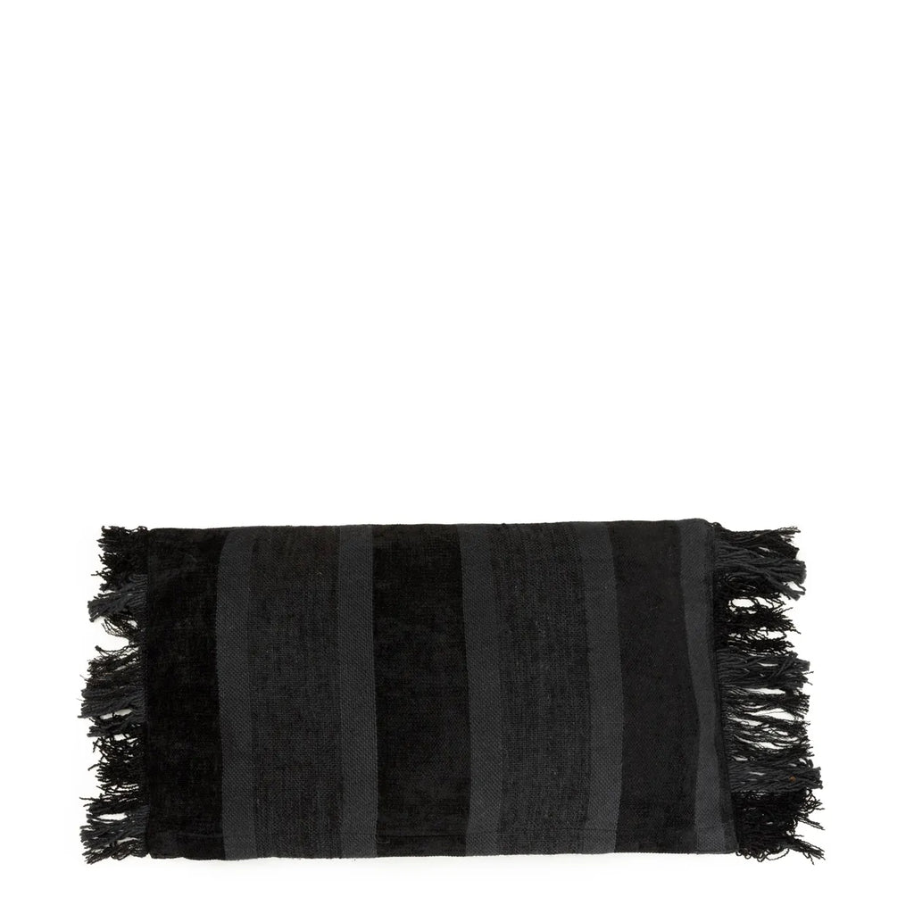 Koristetyynynpäällinen Oh My Gee, musta/sametti 30x50 Bazar Bizar