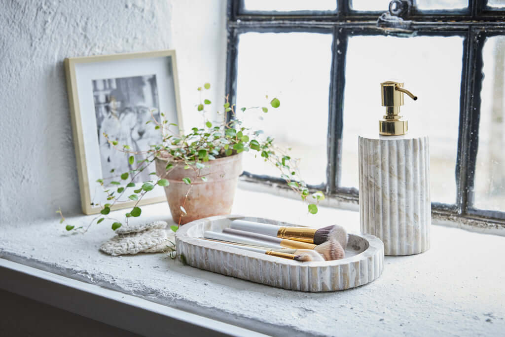 Tarjotin Eliana, pellava marmori 25x12,5 Lene Bjerre Desing