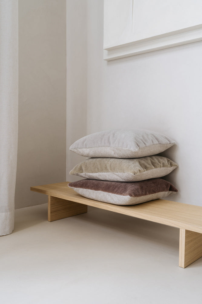 Mohair Koristetyynynpäällinen Amy 50×50 vaaleanharmaa, Studio Femme Home