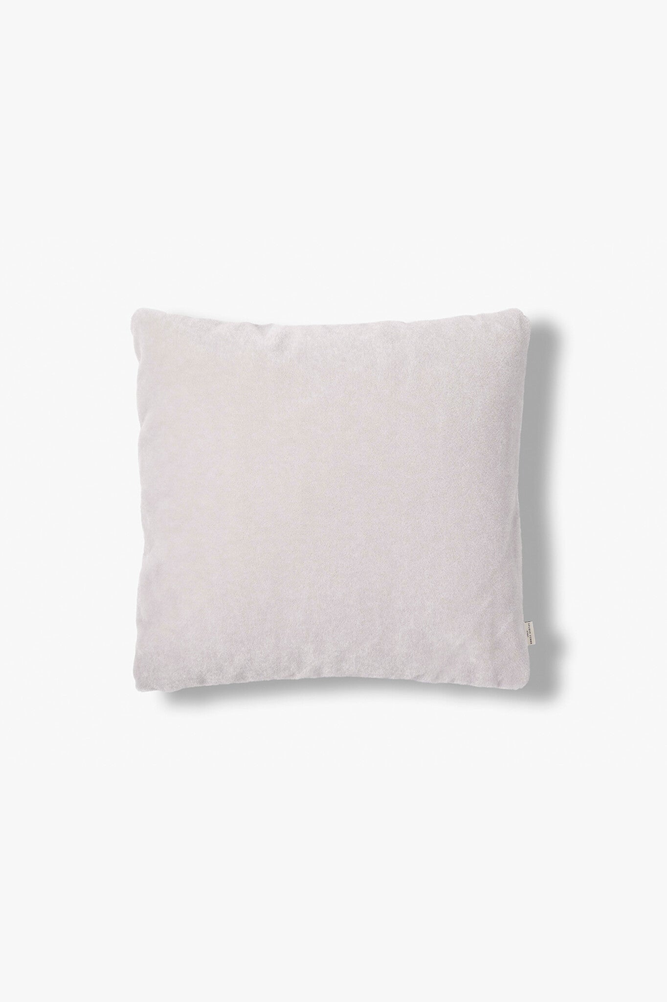 Mohair Koristetyynynpäällinen Amy 50×50 vaaleanharmaa, Studio Femme Home