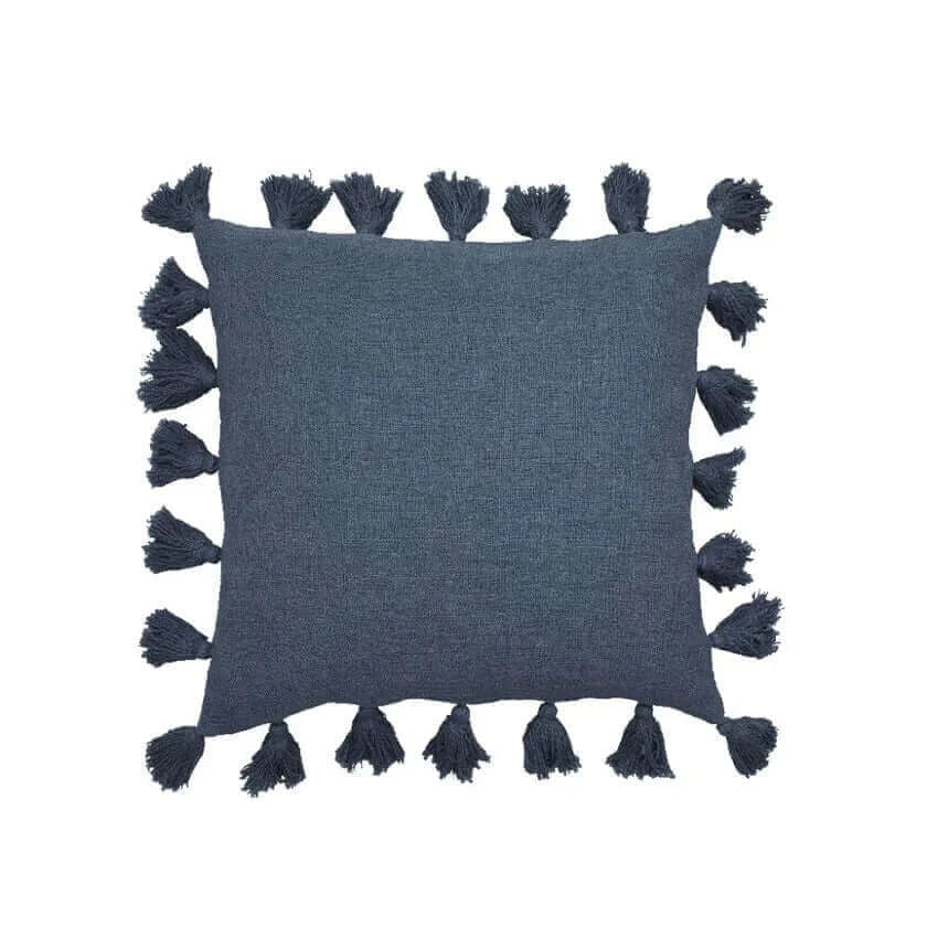 Iso koristetyyny Feminia, tummansininen 60x60 Lene Bjerre Desing