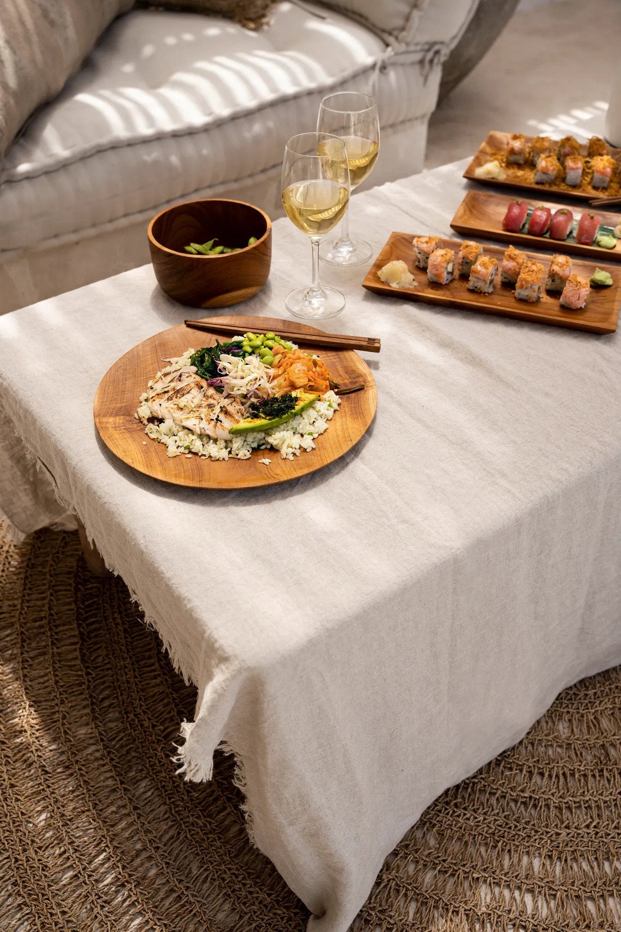 Lautanen Teak, L Bazar Bizar