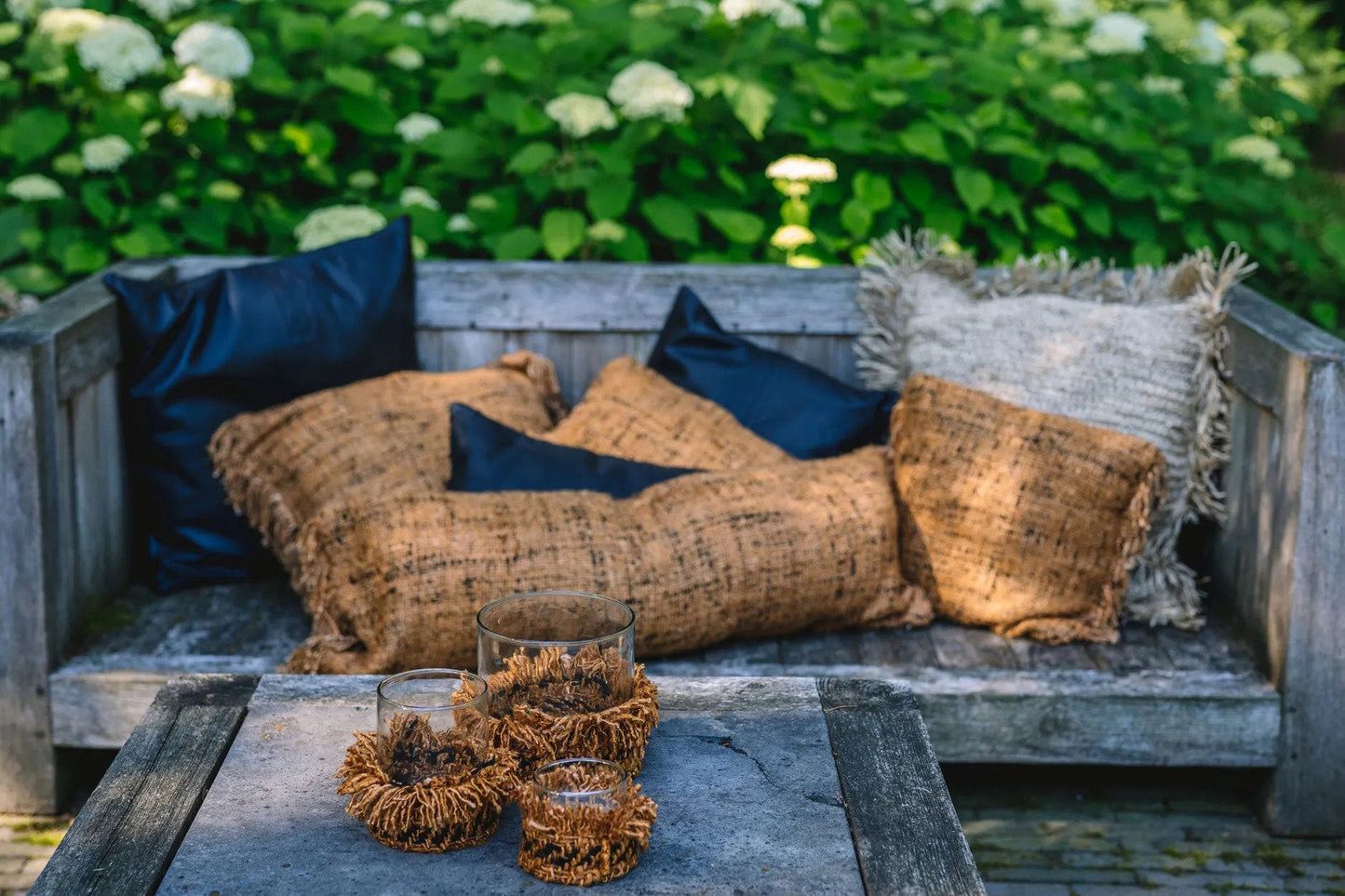 Koristetyynynpäällinen Oh My Gee, kaneli/musta 35x100 Bazar Bizar