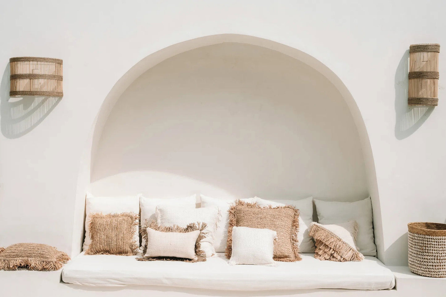 Koristetyynynpäällinen Oh My Gee, luonnonvalkoinen  40x40 Bazar Bizar