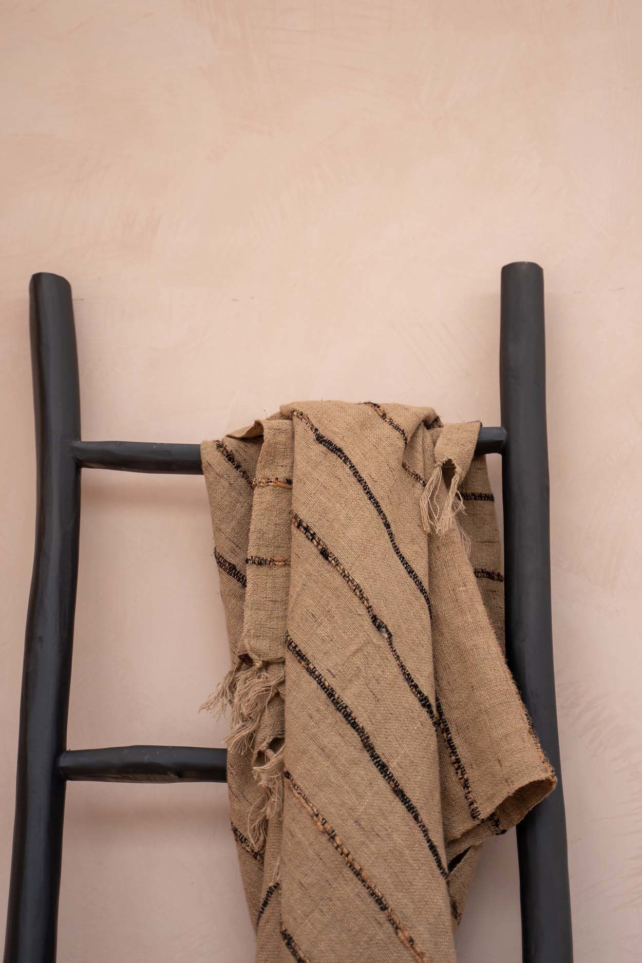 Viltti, beige musta 130x170 Bazar Bizar