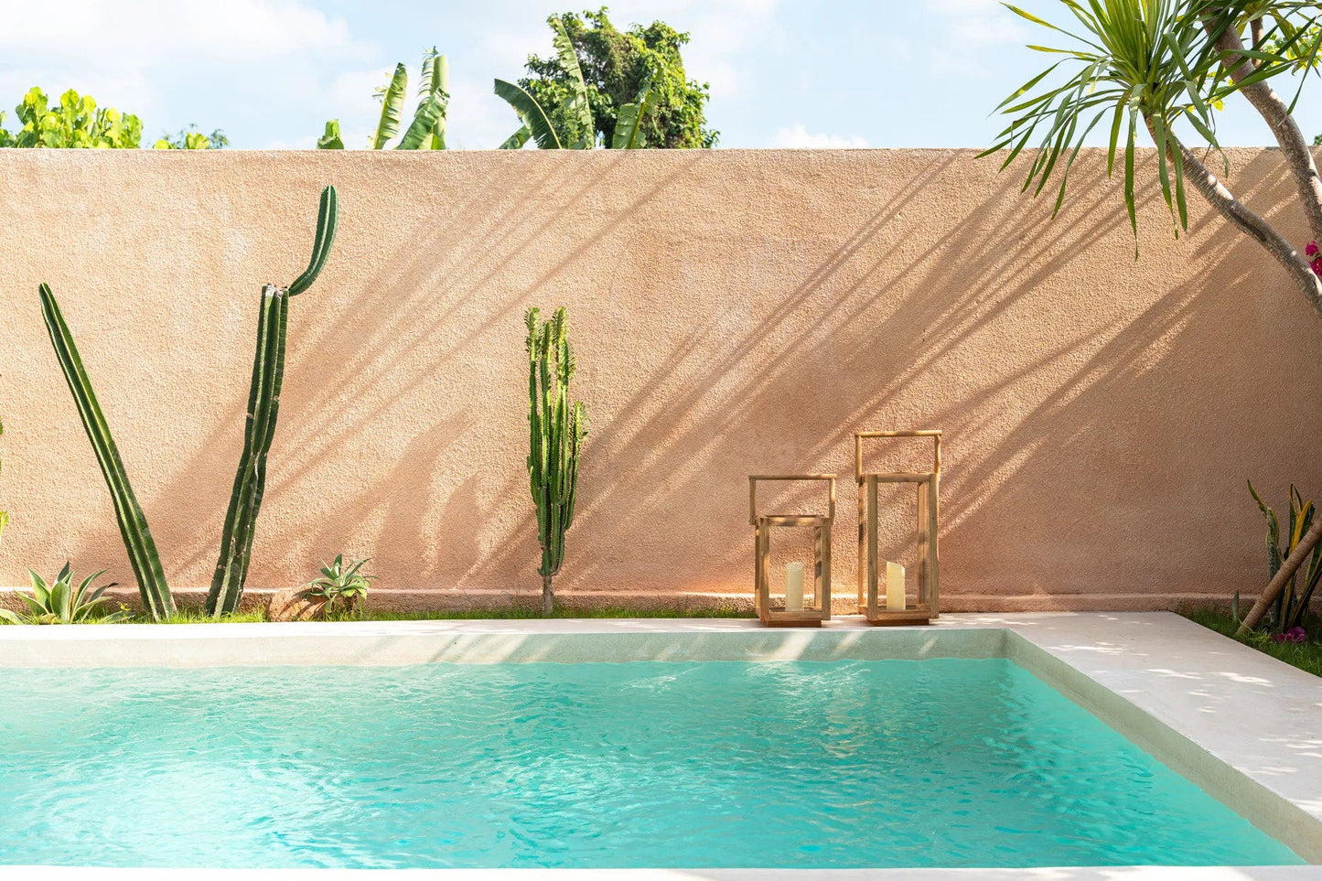 Lyhty Nusa Penida, L Bazar Bizar