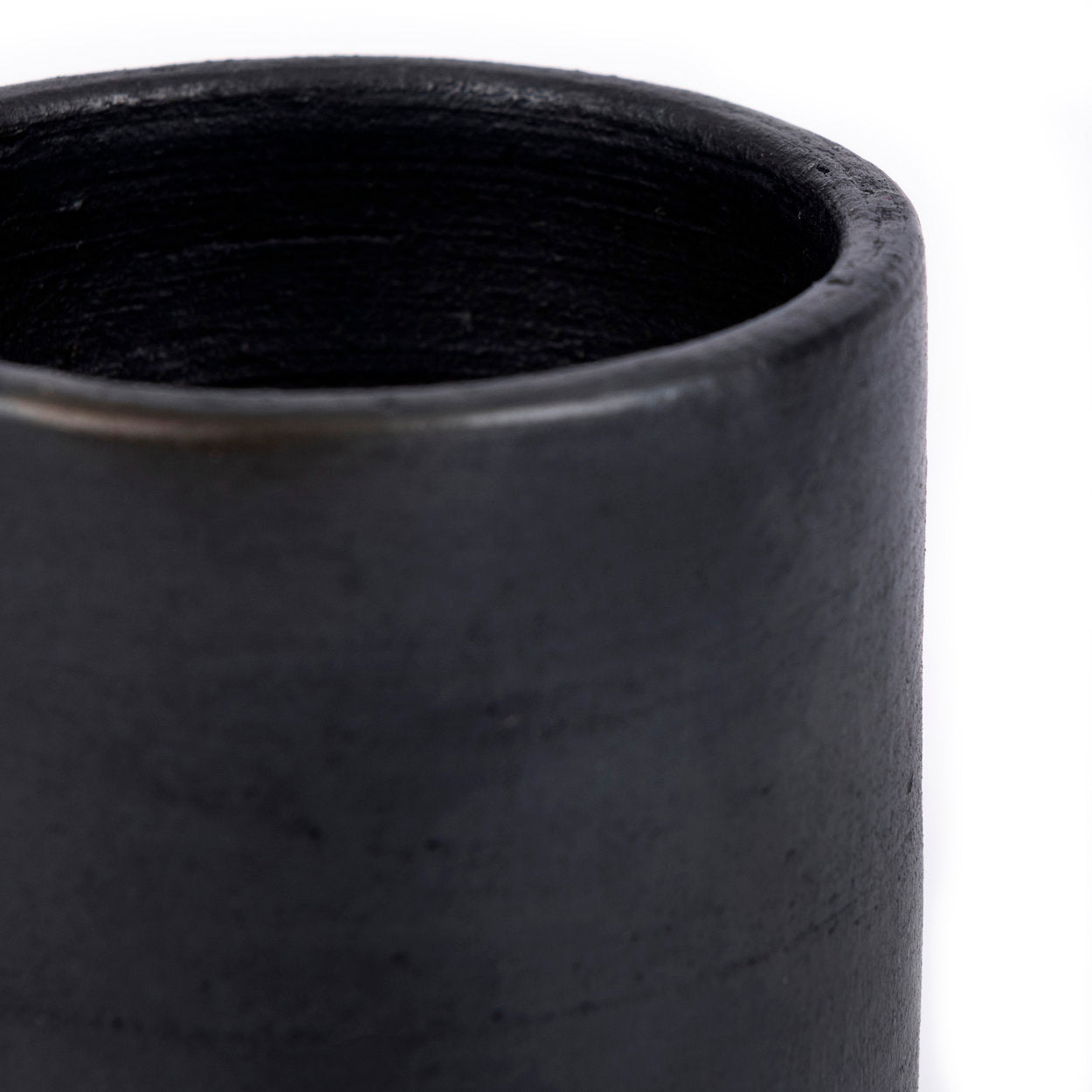 Muki Burned Beker, Bazar Bizar