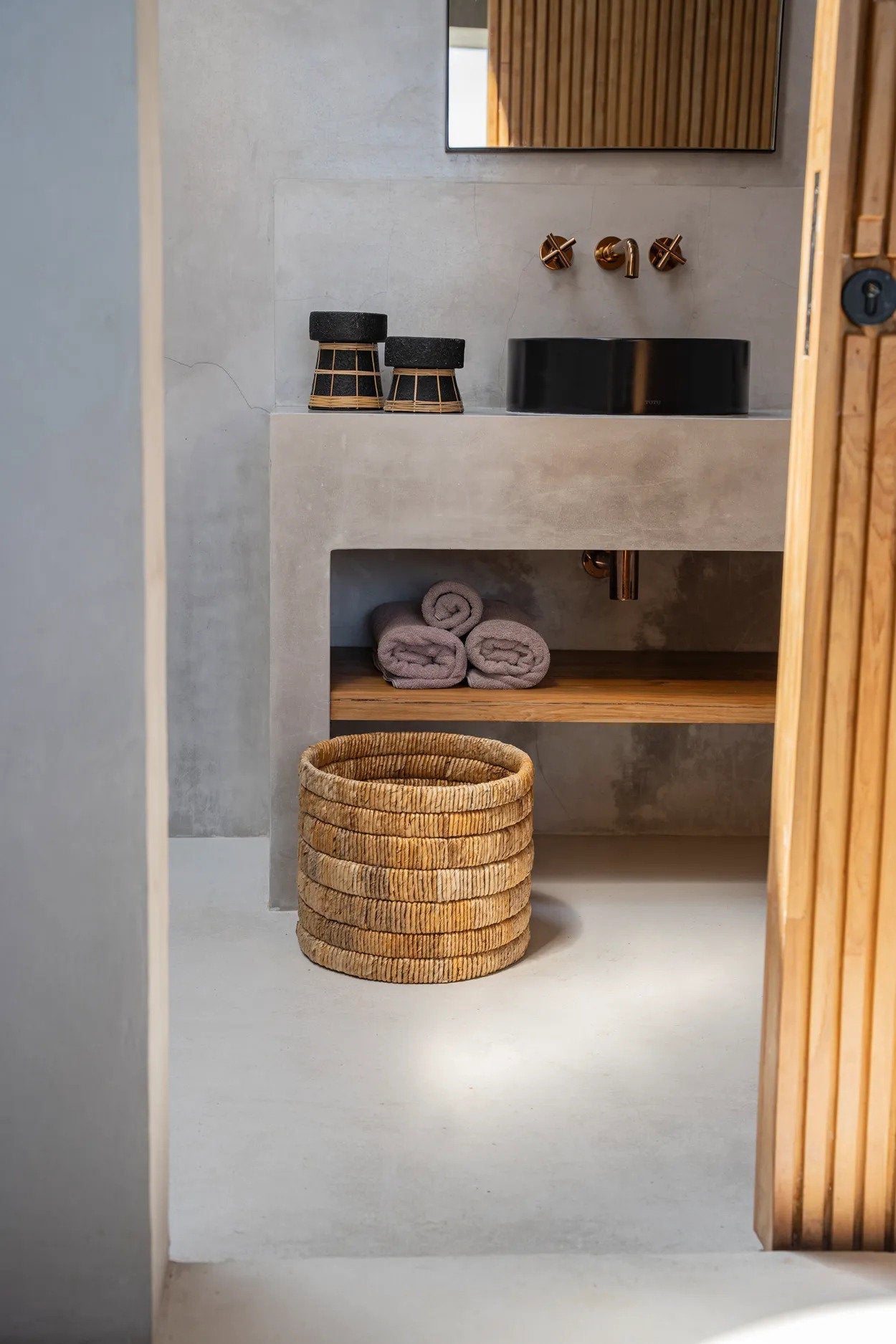 Sisustuskori Chuma, Bazar Bizar