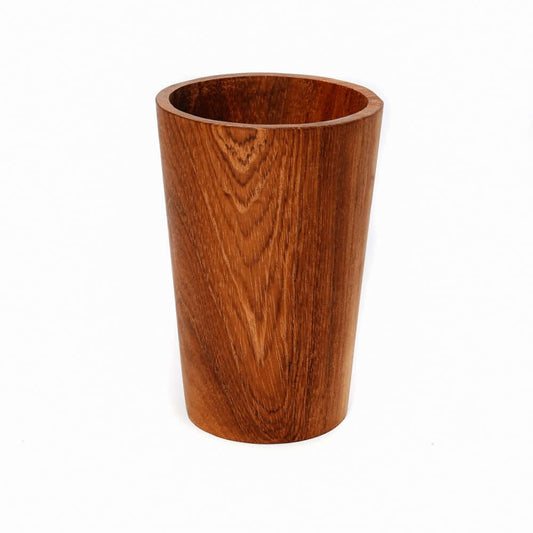 Muki Teak, korkea Bazar Bizar