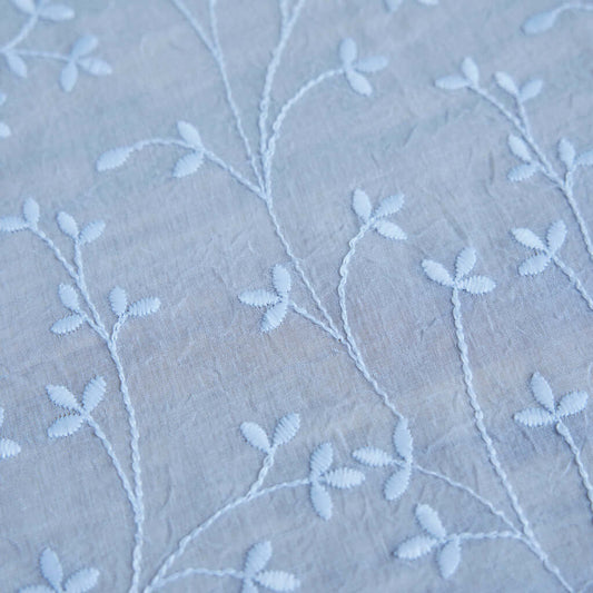 Pöytäliina Eloise, vaaleansininen 280x160 Lene Bjerre Desing
