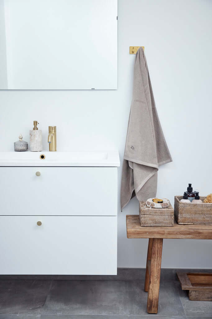 Kylpypyyhe Molli, pellava 140x70 Lene Bjerre Desing